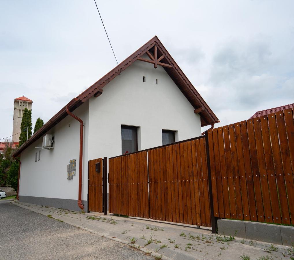 House Nr. 10 Daire Hévíz Dış mekan fotoğraf
